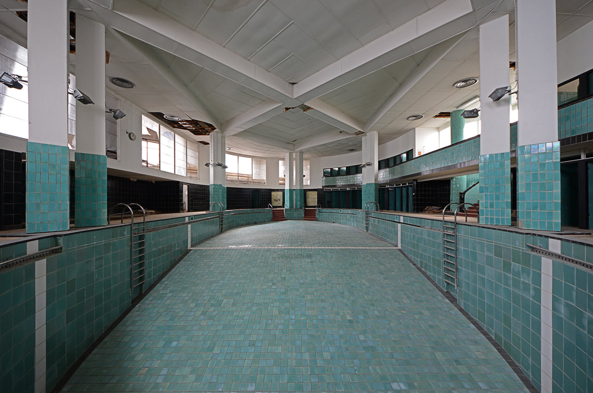 Piscine-Art-Deco-1